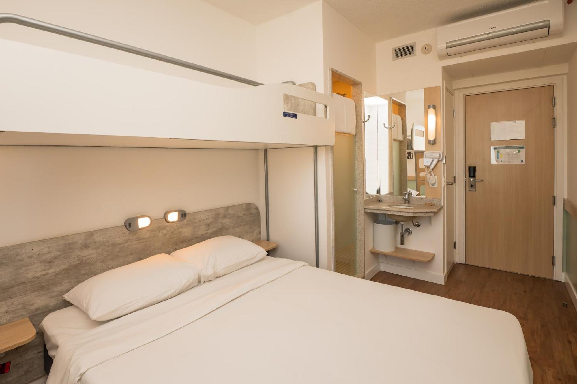 Ibis Budget Campinas Aquidaban Exterior photo